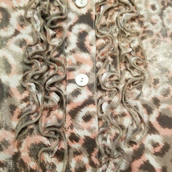 Ruby Rd Women’s Animal Print Pink Ruffle Blouse Top Size 10 Roll Tab Sleeve Gray - Picture 6 of 8